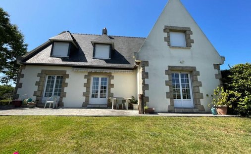 House in Saint-Malo, Brittany, France 1