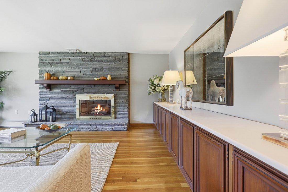 Casa a Burlington, Massachusetts, Stati Uniti 5 - 18886746