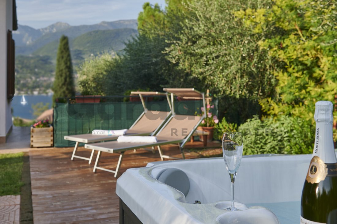 Villa à San Felice del Benaco, Lombardie, Italie 3 - 16029249