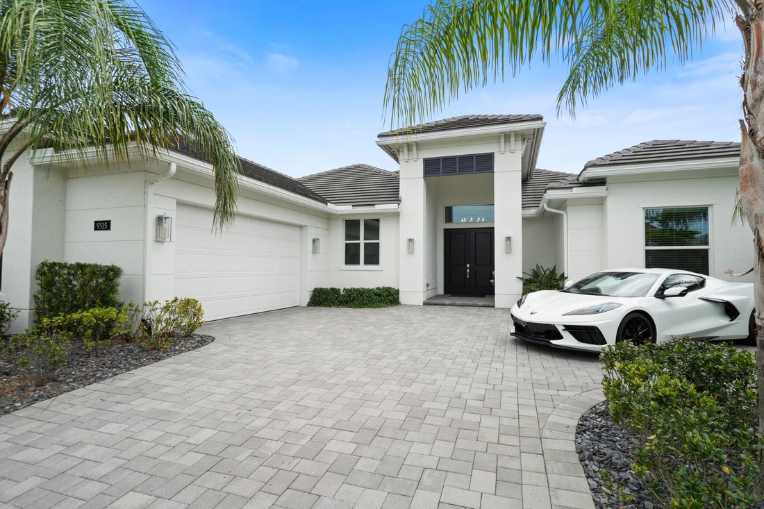 House in Port St. Lucie, Florida, United States 1 - 18889884