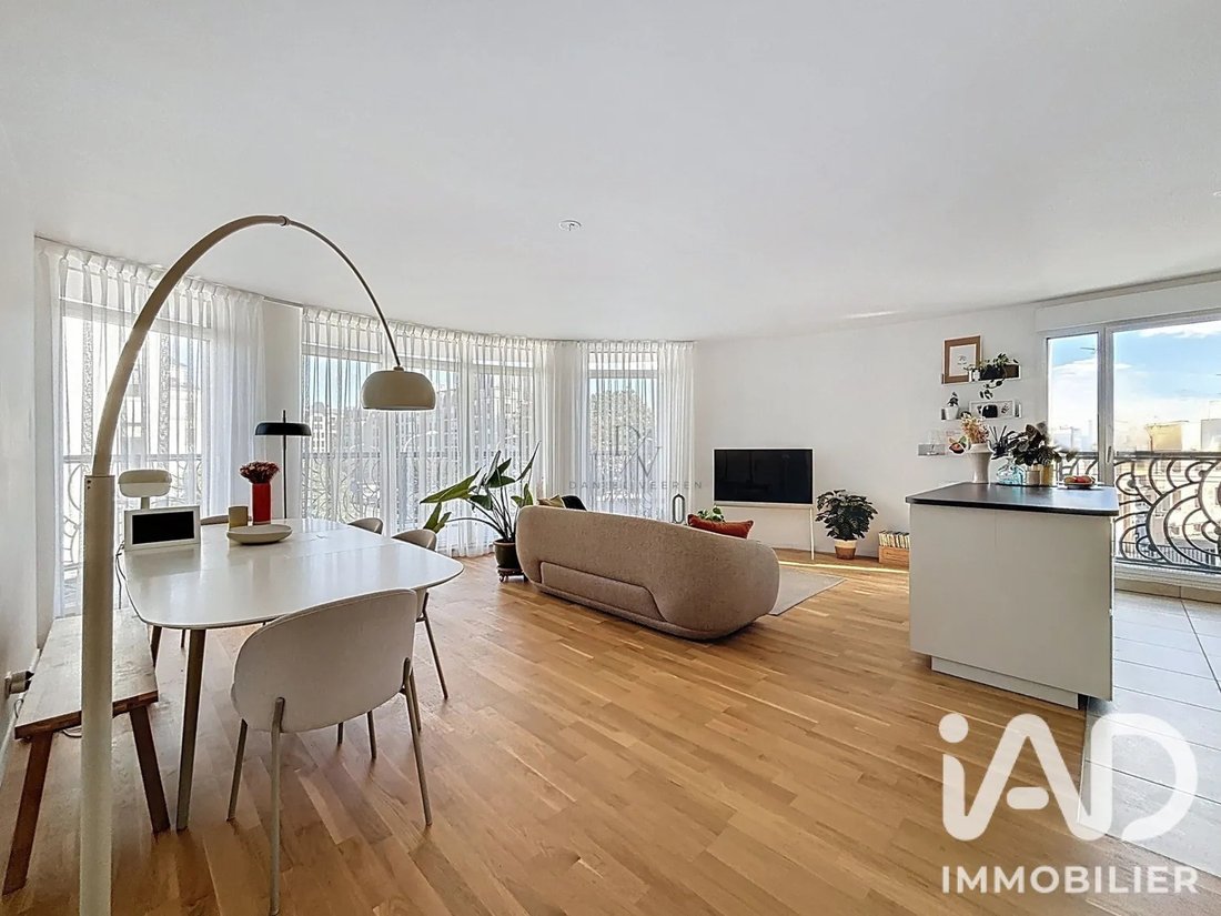 Appartamento a Giardino Parigino, Clamart, Francia 1 - 18881305