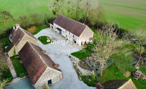 Casa a Radon, Ecouves, Francia 1
