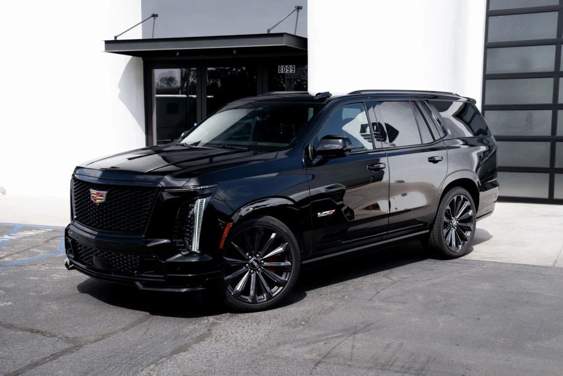 Suv in Bloomington, CA, United States 4 - 18892034
