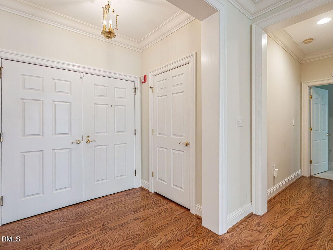 Condominio en Raleigh, Carolina del Norte, Estados Unidos 2 - 18889454