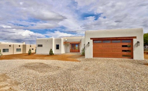 House in Taos, New Mexico, United States 1