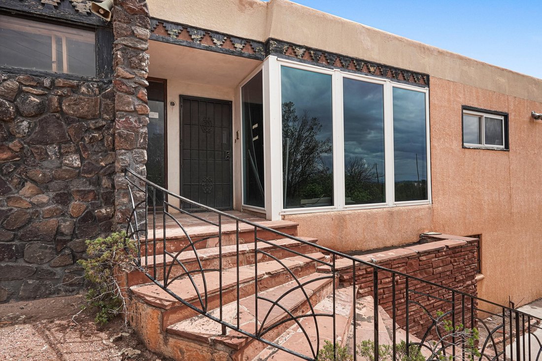House in Santa Fe, New Mexico, United States 2 - 18889390