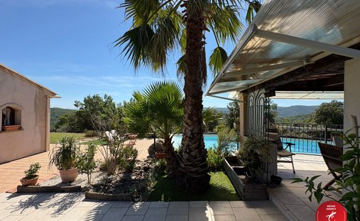Villa a Callas, Provenza-Alpi-Costa Azzurra, Francia 1
