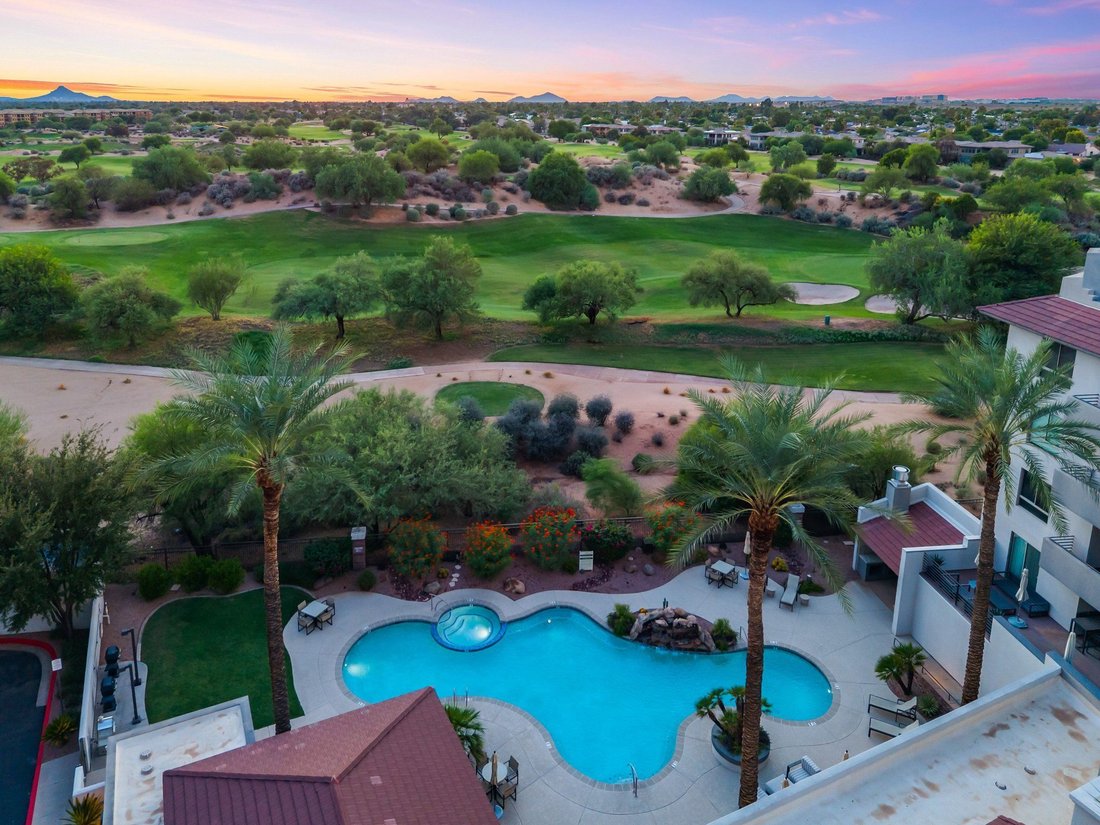 Scottsdale, Arizona, United States 2 - 18878411