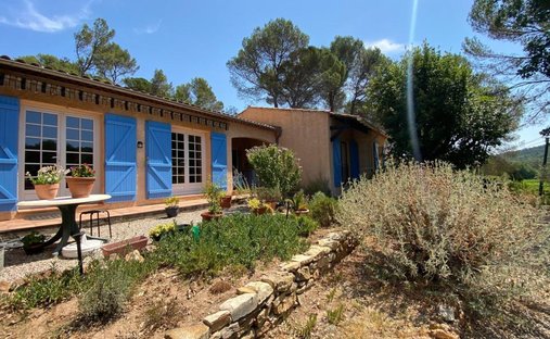 Villa in Le Val, Provence-Alpes-Côte d'Azur, Frankreich 1