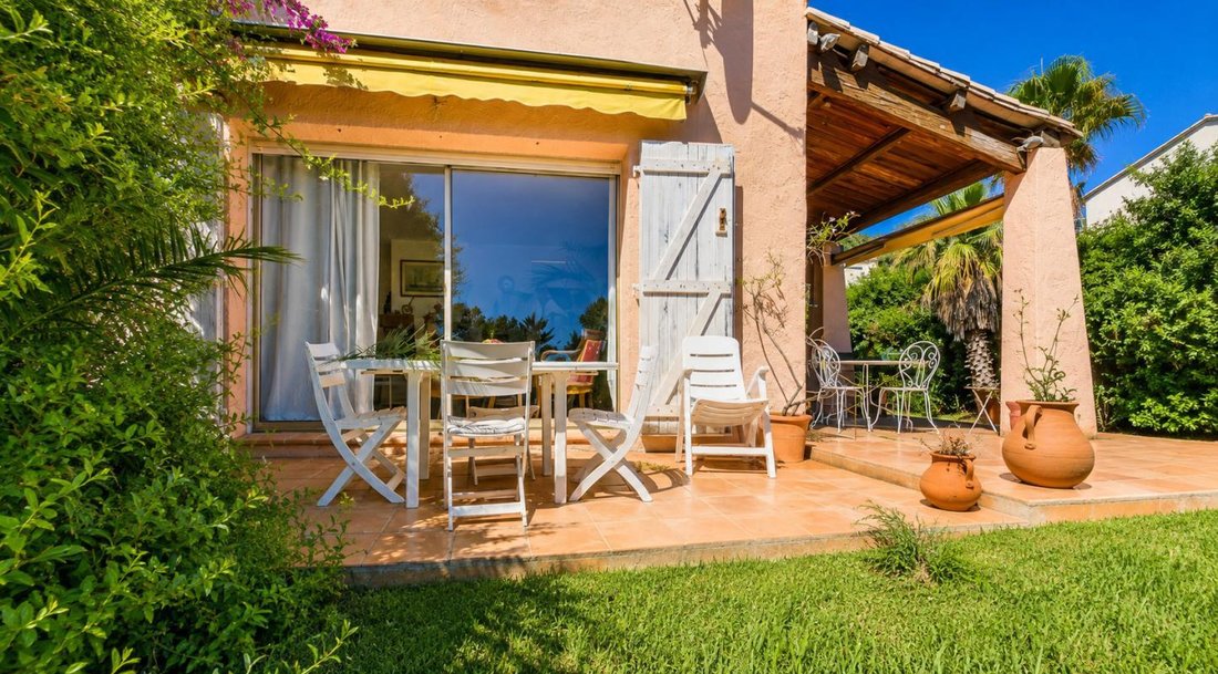 Villa in Carqueiranne, Provence-Alpes-Côte d'Azur, Frankreich 5 - 18882591