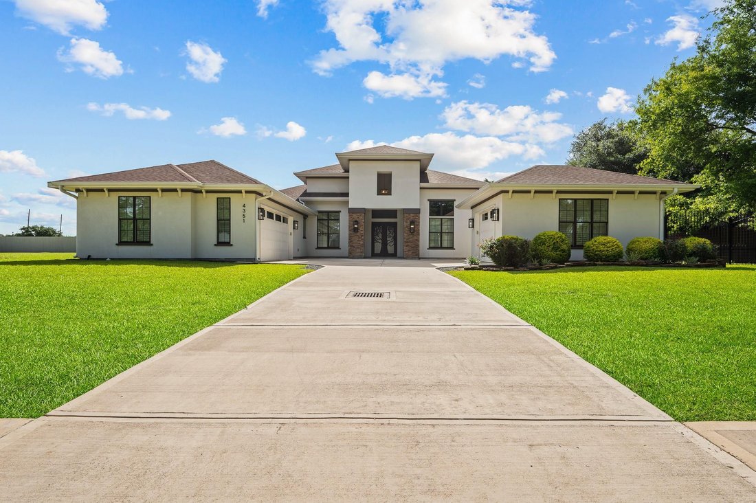 House in Houston, Texas, United States 1 - 18890456