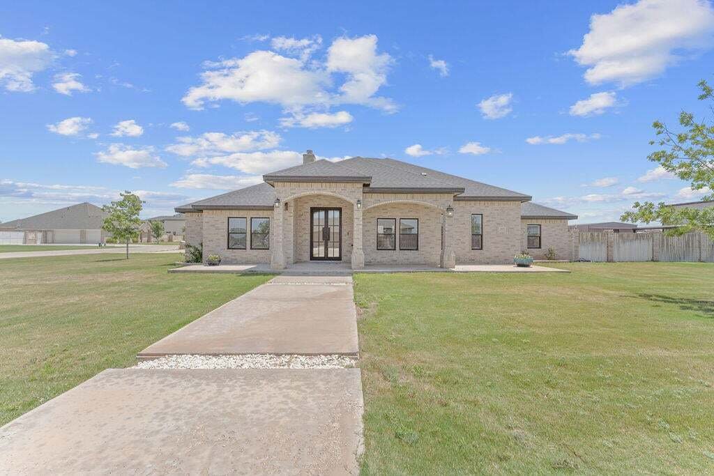 House in Midland, Texas, United States 1 - 18888704