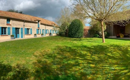 House in Houdan, Ile-de-France, France 1