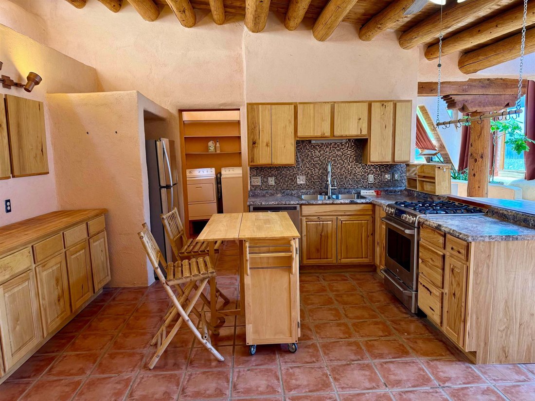 House in El Prado, New Mexico, United States 4 - 18888105