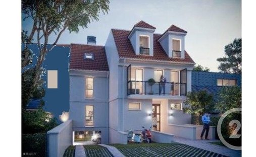 House in Fontenay-sous-Bois, Ile-de-France, France 1