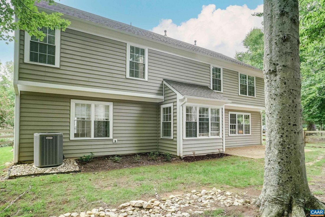 House in Charlottesville, Virginia, United States 3 - 18889514
