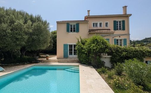 Villa à Le Castellet, Provence-Alpes-Côte d'Azur, France 1