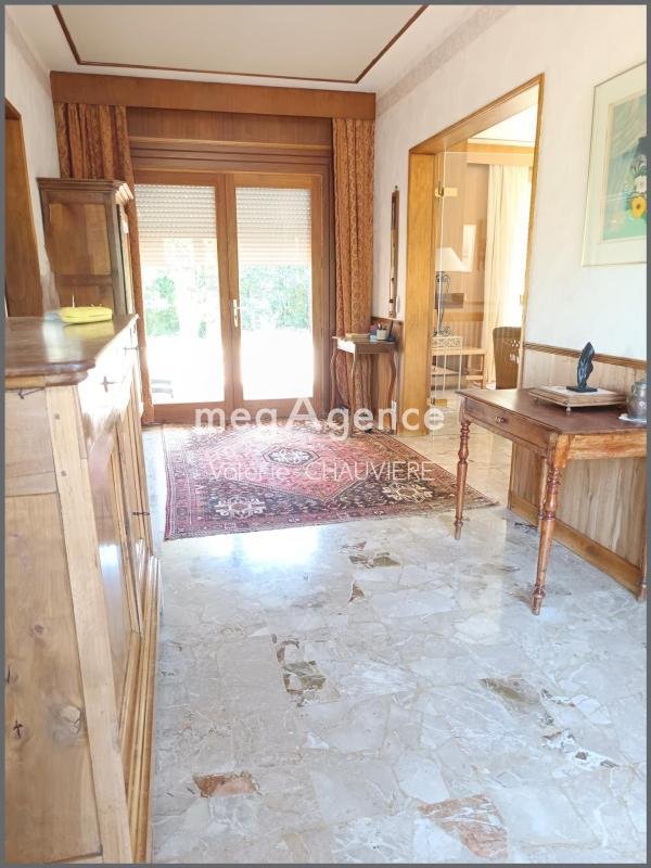 Haus in Mortagne-sur-Gironde, Neu-Aquitanien, Frankreich 5 - 18886982