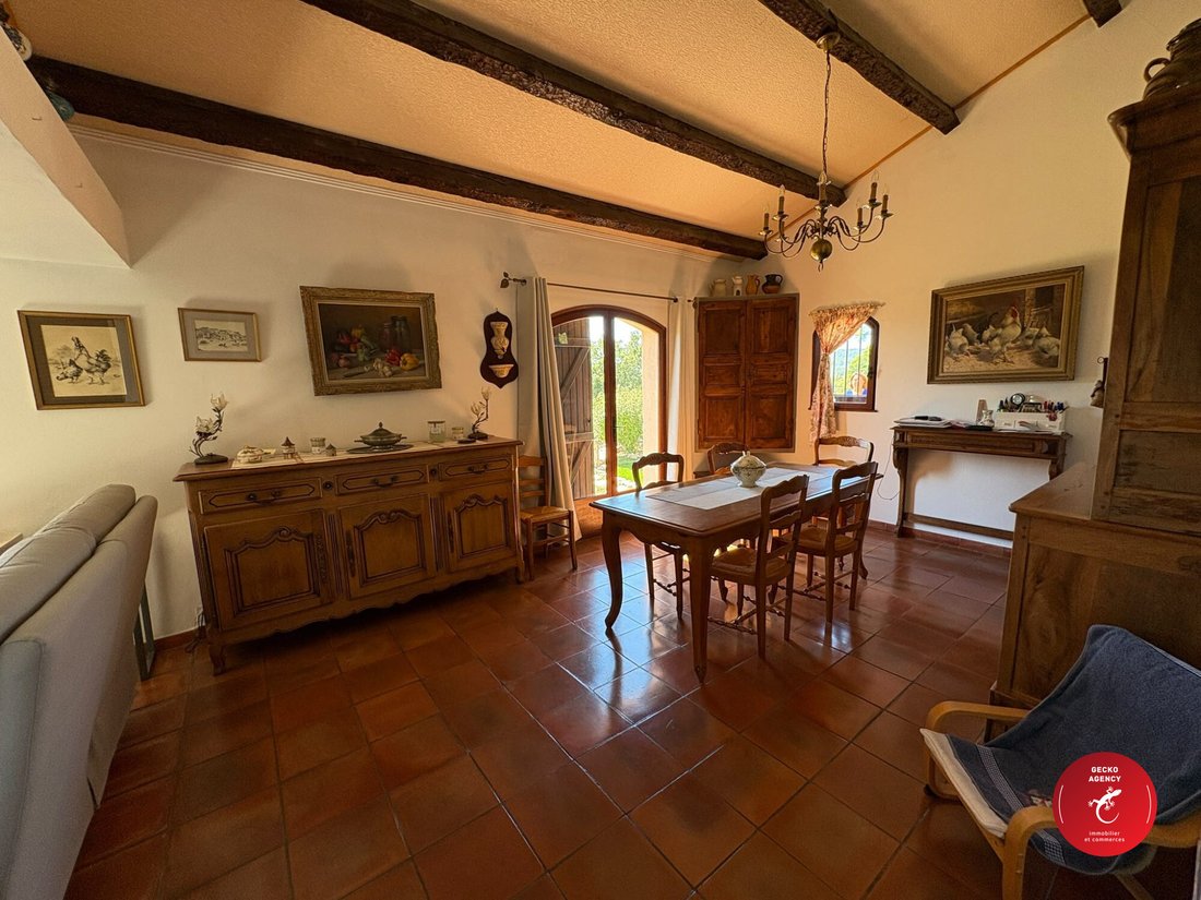 Villa en Callas, Provenza-Alpes-Costa Azul, Francia 4 - 18816248