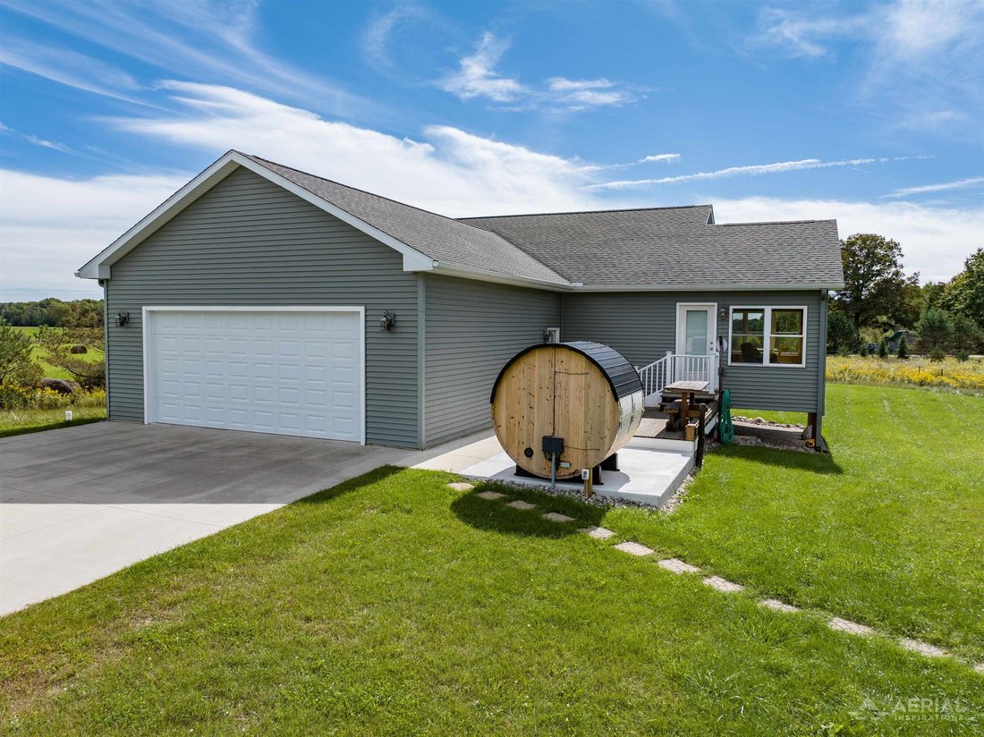 House in Gladwin, Michigan, United States 1 - 18890306