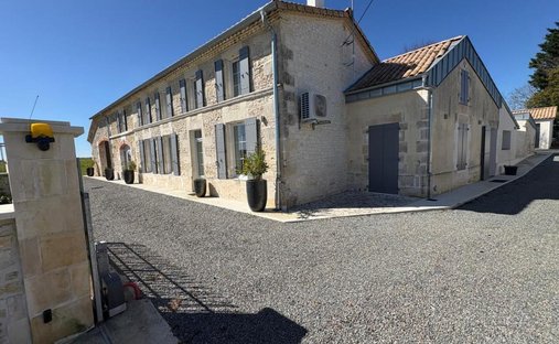 Haus in Epargnes, Neu-Aquitanien, Frankreich 1
