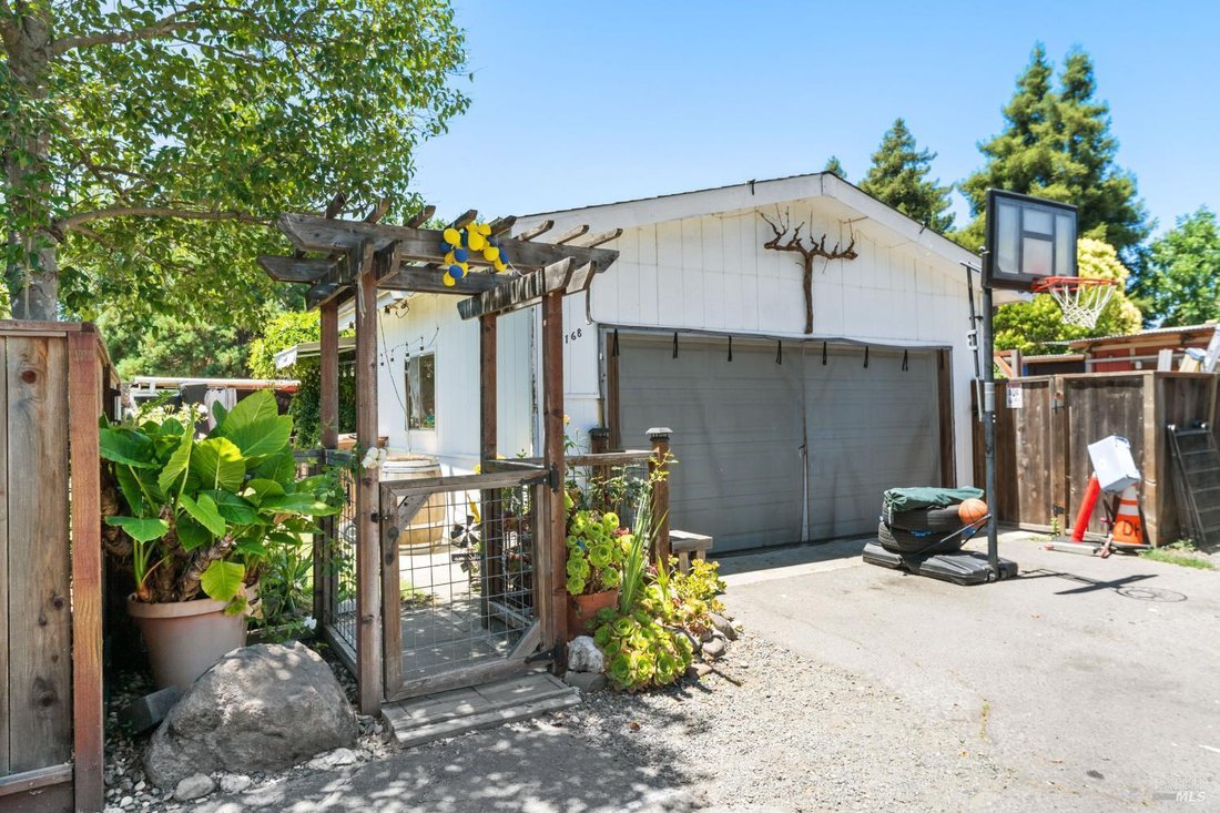 Altro a Napa, California, Stati Uniti 2 - 18878801