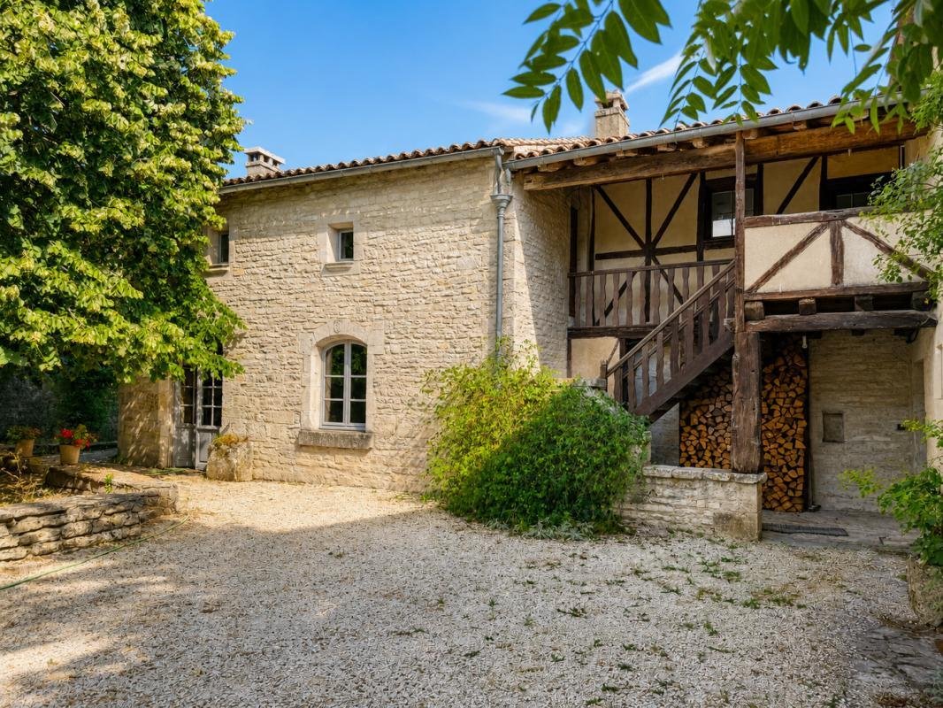 Casa en Tusson, Nueva Aquitania, Francia 3 - 18884633