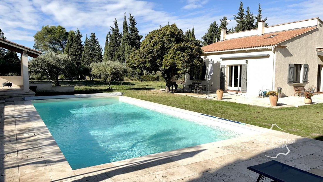 Casa en Eyragues, Provenza-Alpes-Costa Azul, Francia 2 - 18881569