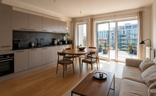 Apartment in Dock Saint Ouen, Saint-Ouen-sur-Seine, France 1