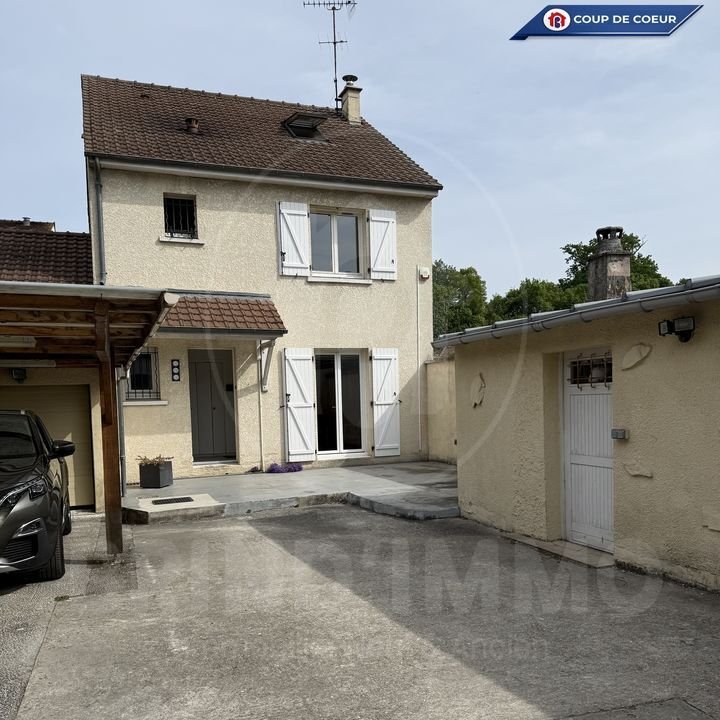 Casa en Descartes, Champs-sur-Marne, Francia 1 - 18882417