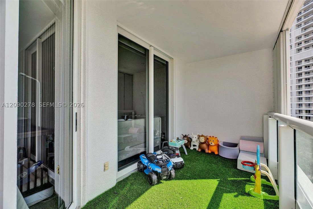 Condo in Aventura, Florida, United States 4 - 18889408