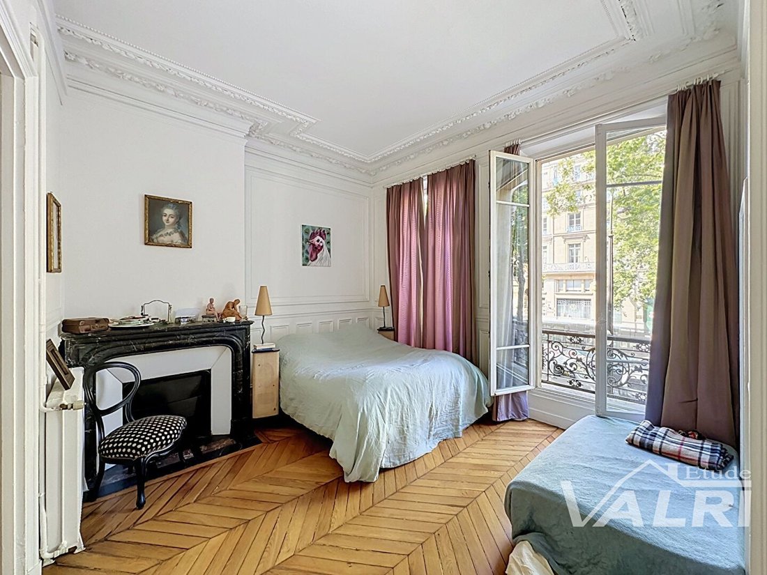 Appartement à Palais Royal, Paris 1er Arrondissement, Paris 5 - 18891402