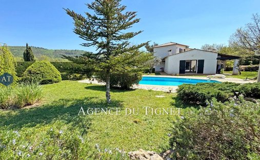 Casa a Saint-Cézaire-sur-Siagne, Provenza-Alpi-Costa Azzurra, Francia 1