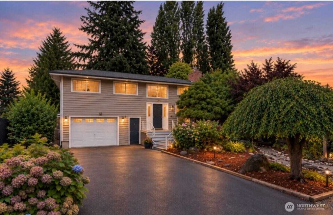 House in Des Moines, Washington, United States 1 - 18870972
