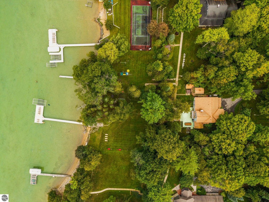House in Central Lake, Michigan, United States 2 - 18889397