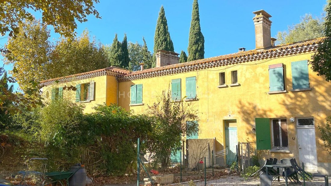 Haus in Arles, Provence-Alpes-Côte d'Azur, Frankreich 3 - 18883959
