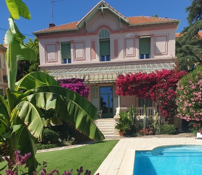 Haus in Hyères, Provence-Alpes-Côte d'Azur, Frankreich 1 - 18882743
