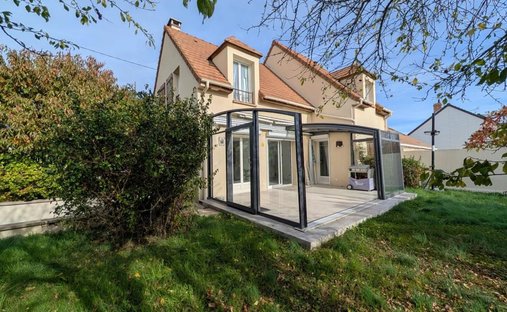 Haus in Villepreux, Île-de-France, Frankreich 1