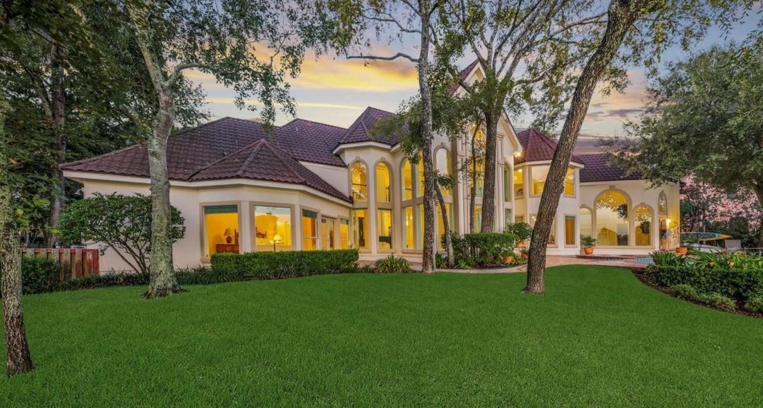 House in The Woodlands, Texas, United States 5 - 18890493