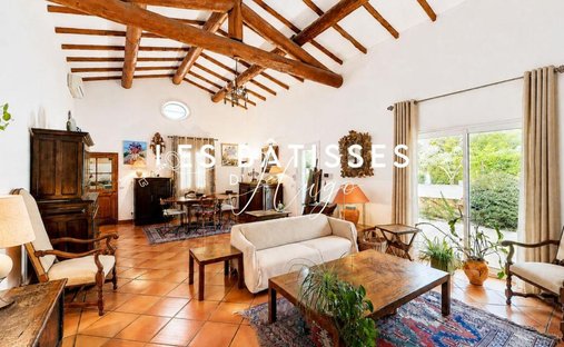 House in Paradou, Provence-Alpes-Côte d'Azur, France 1