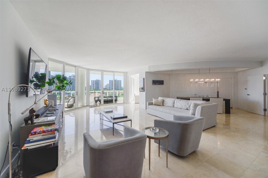 Condo in Aventura, Florida, United States 1 - 17491504