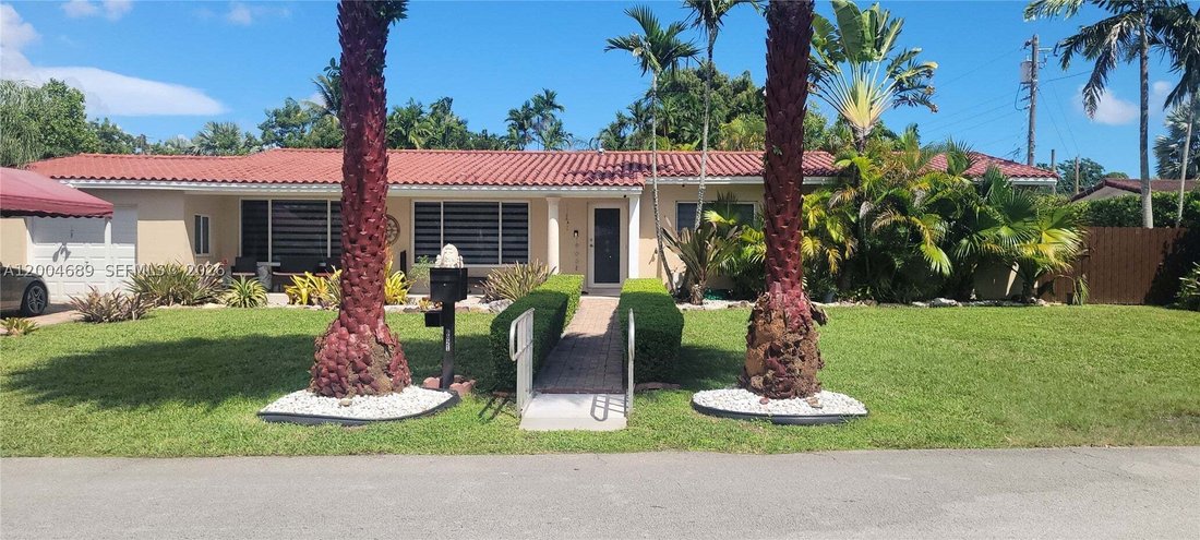 House in Miami, Florida, United States 1 - 17882452
