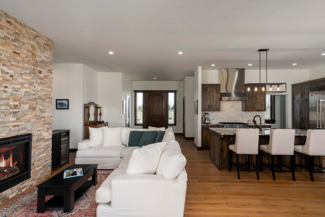 House in Bellevue, Idaho, United States 2 - 18888095