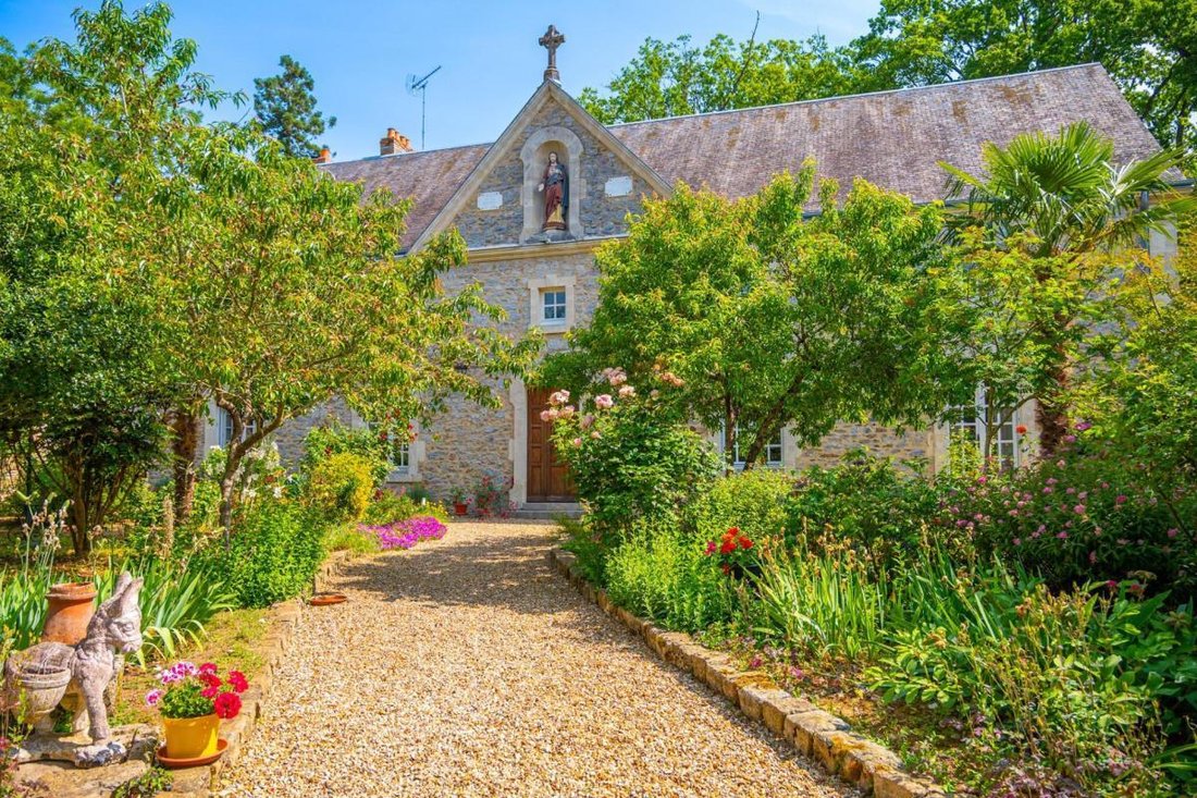 Maison à Fresnay-sur-Sarthe, Pays de la Loire, France 1 - 18887298
