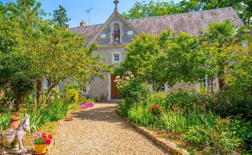 Haus in Fresnay-sur-Sarthe, Pays de la Loire, Frankreich 1