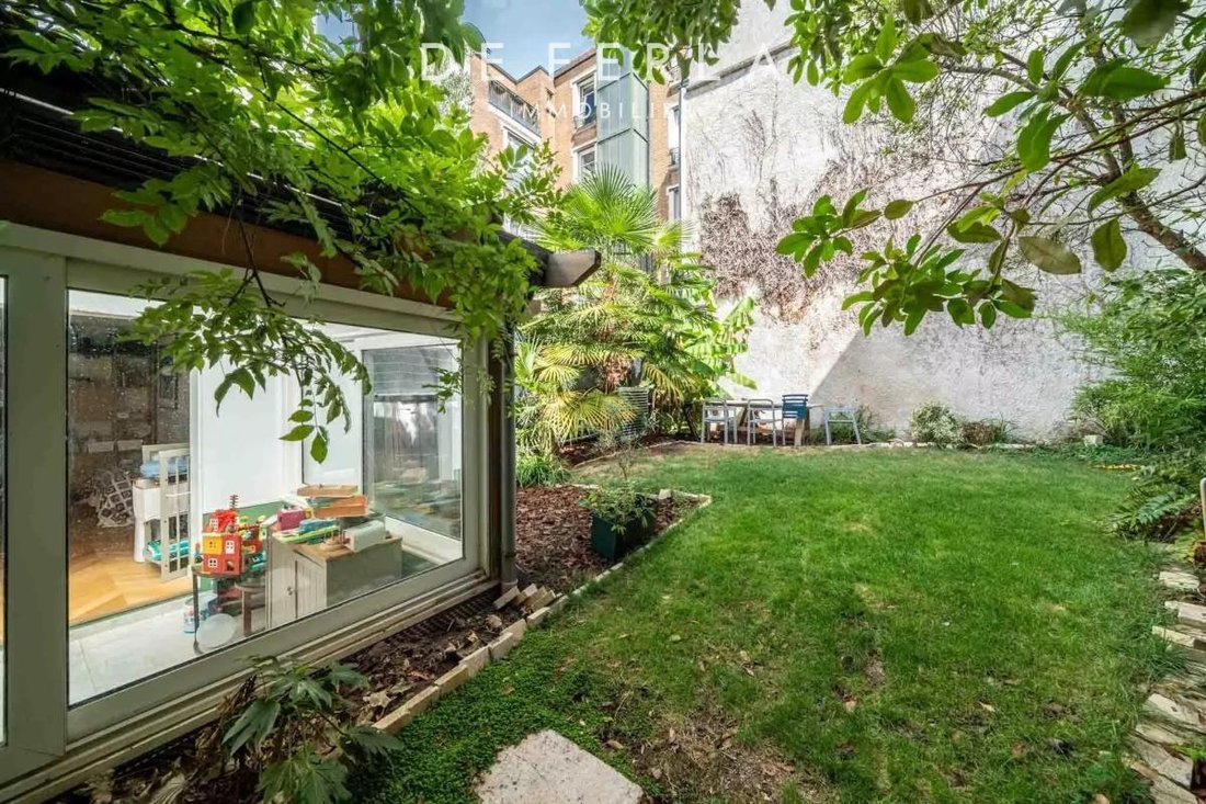 Wohnung in Perouses, Paris, Île-de-France 2 - 18882564