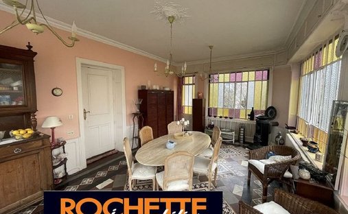 Casa a Montrond-les-Bains, Auvergne-Rodano-Alpi, Francia 1