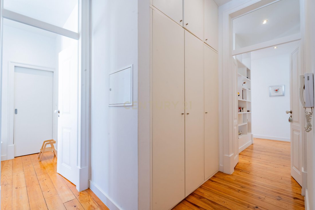 Apartment in Arroios, Lisbon, Portugal 4 - 18880360