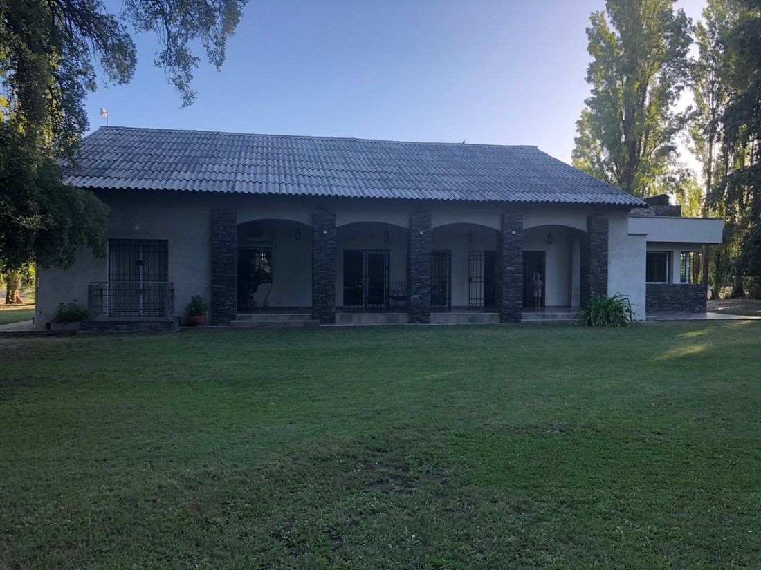 House in Rama Caída, Mendoza Province, Argentina 2 - 18878496