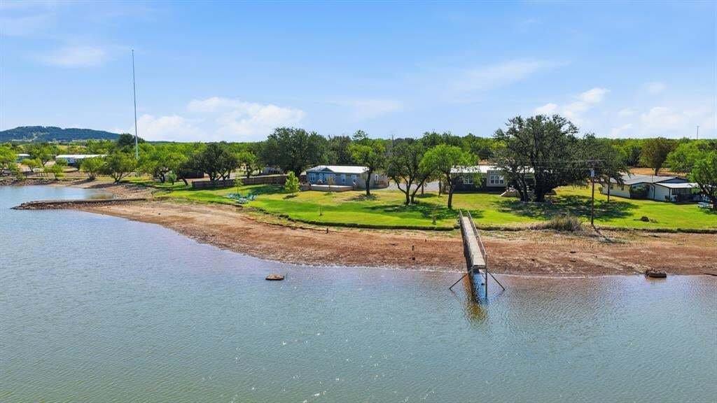 Graford, Texas, United States 2 - 18890169